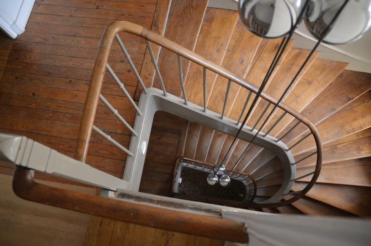 Chambre D'Hotes Les Ecuries ルマン エクステリア 写真